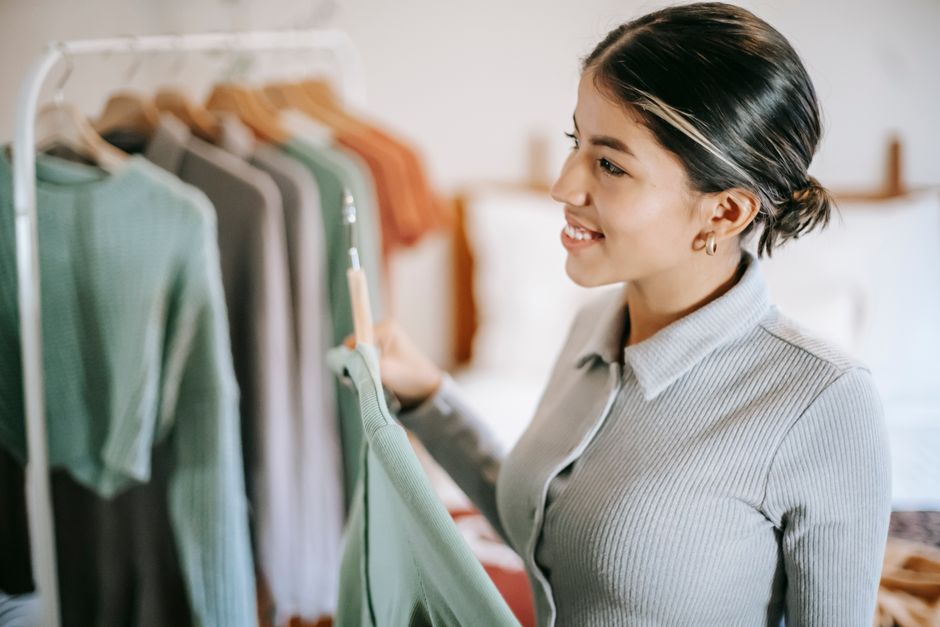 How to Build a 30-Piece Capsule Wardrobe That Actually Works
