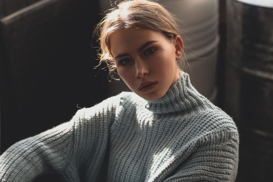 Cashmere Vs Merino Wool: Cashmere vs. Merino Wool: Warmth and Wear for Fall