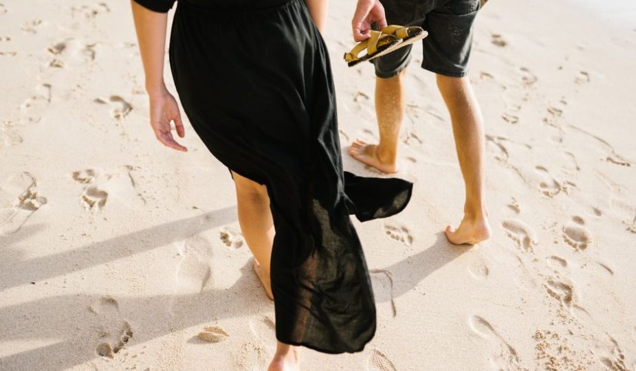 8 Comfortable Walking Sandals for Stylish Summer Travel