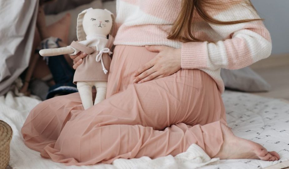 Maternity Clothes Pakistan: Maternity Clothes in Pakistan: What to Buy and What to Skip Maternity Clothes Pakistan: Maternity Clothes in Pakistan: What to Buy and What to Skip